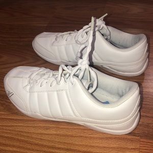 Varsity cheer shoes